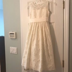 Girls off white lace Cinderella dress NWT 8